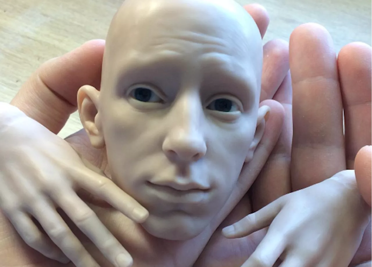 Artist Creates Dolls so Realistic Looking It’s Terrifying