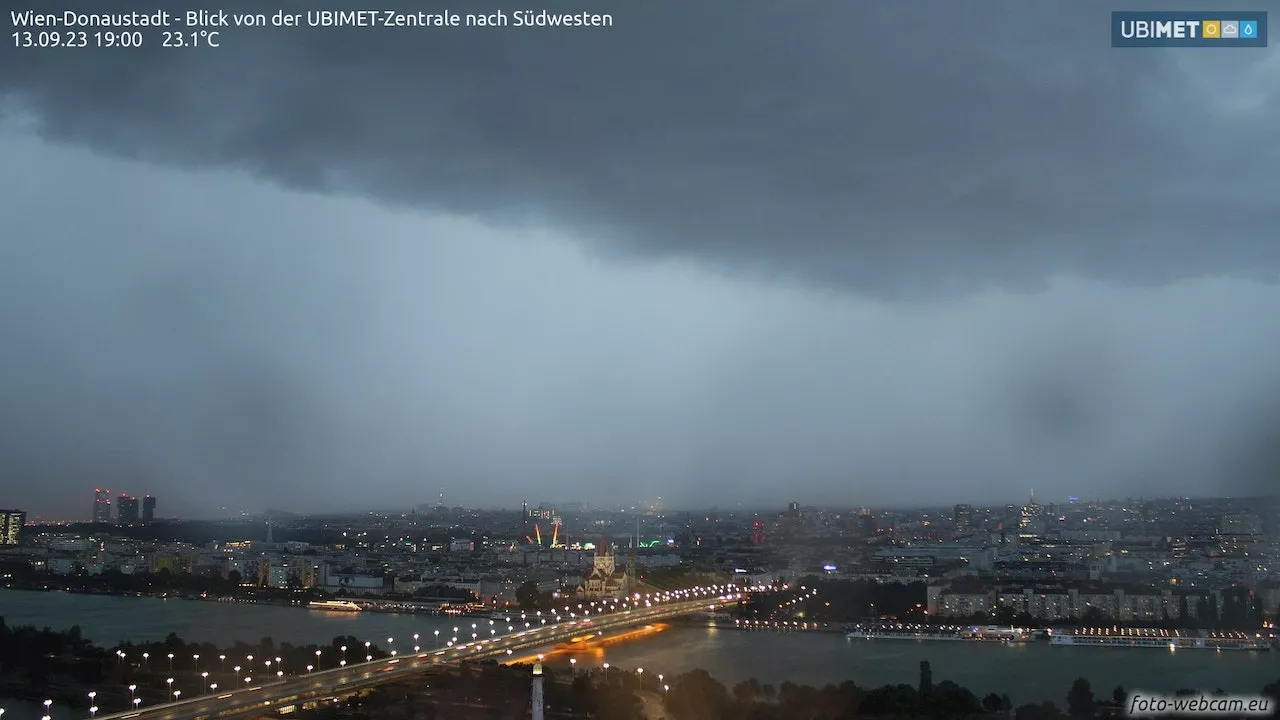 Wetter-Experten warnen vor heftigem Regen und Wind