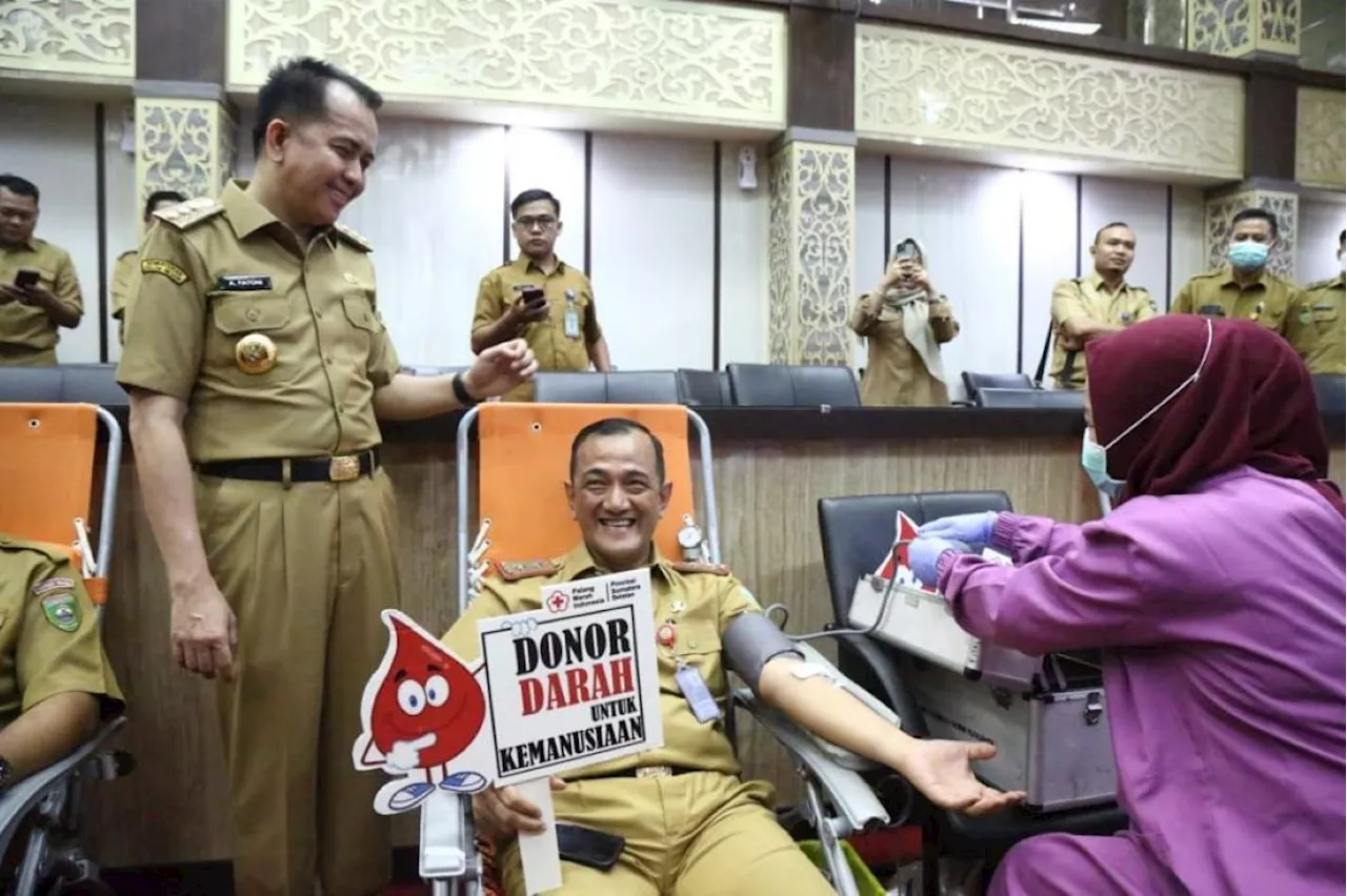 HUT KORPRI ke-52, Agus Fatoni Apresiasi Antusiasme ASN Ikut Baksos Donor Darah