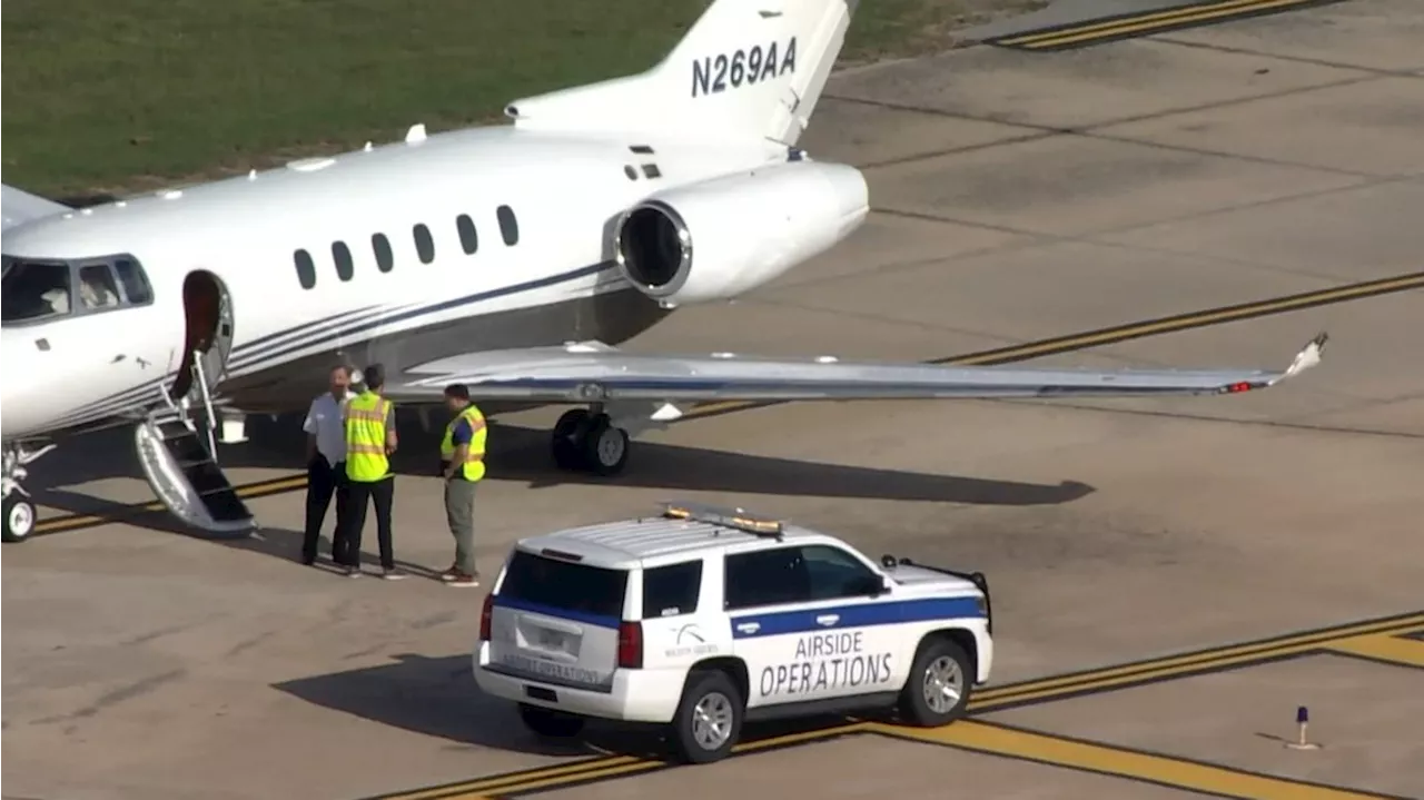 Hobby Airport closed after private planes clip wings on taxiway