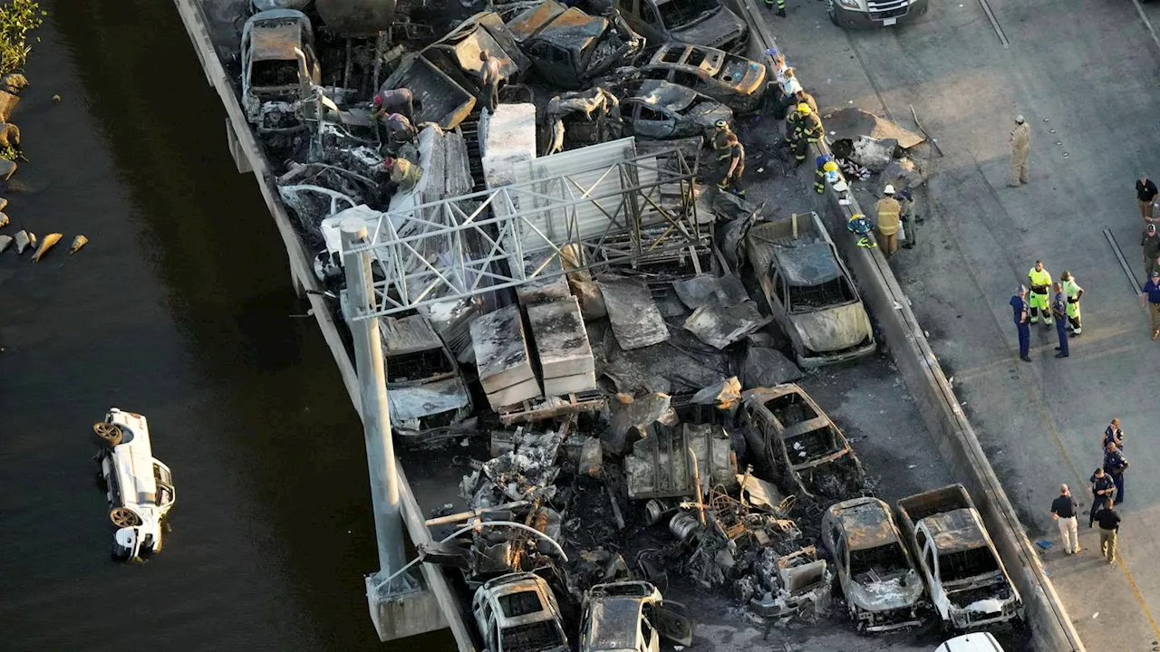 Crews clear wreckage after 'superfog' near New Orleans causes highway crashes that killed at least 7