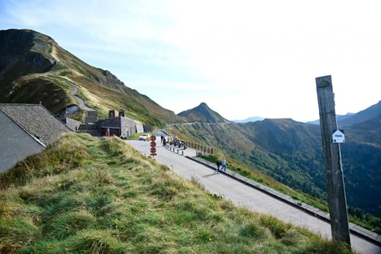 Tour de France : entre Évaux-les-Bains et Le Lioran, la 11e étape pourrait être décisive