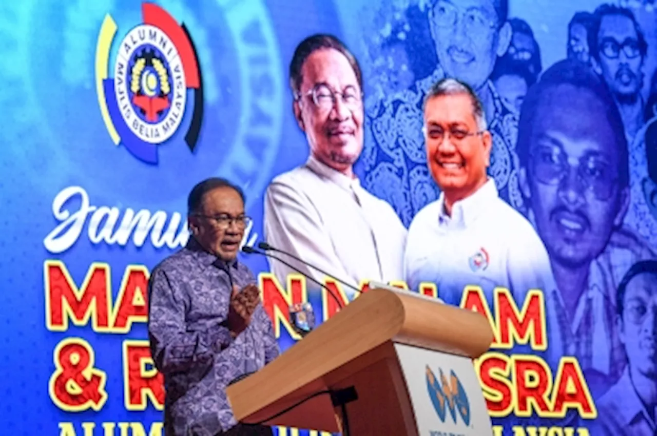 PM Anwar announces initial fund of RM1m for Malaysian Youth Council Alumni Foundation