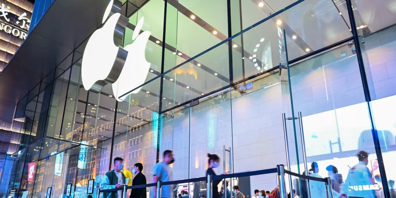 Apple Sets 'Scary Fast' Launch Event for October 30. Expect New Macs.