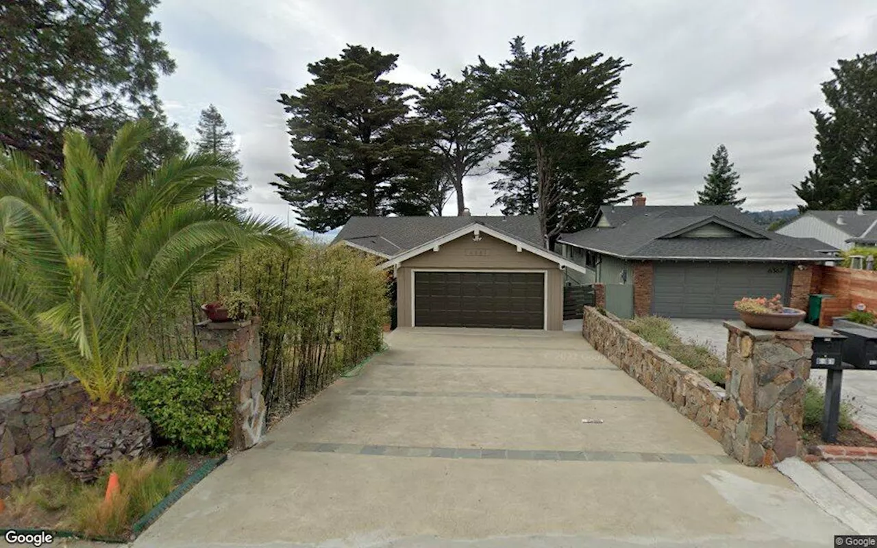 Detached house in Oakland sells for $2.2 million