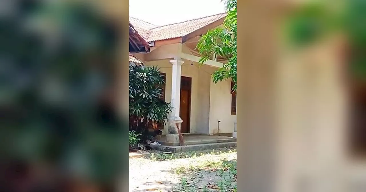 Rumah mewah Abiem Ngesti, yang dulu jadi kebanggaan, sekarang hanya jadi kandang ayam dan Terbengkalai