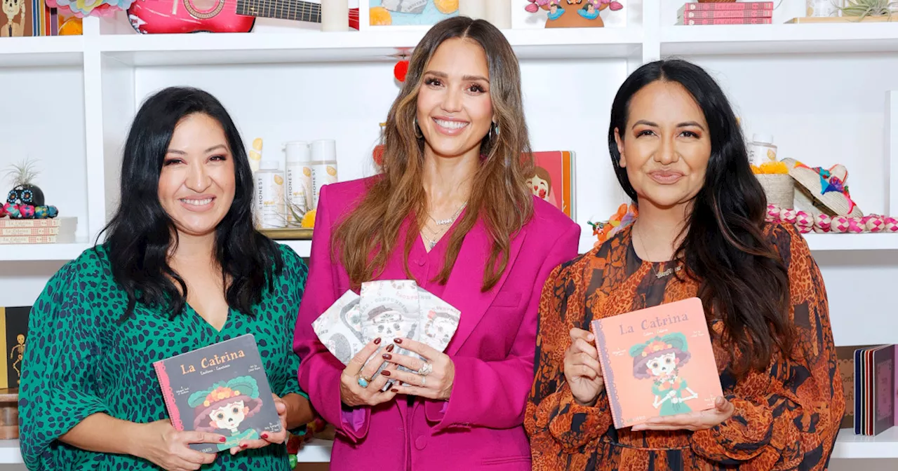 Jessica Alba, Lil' Libros publishers celebrate Día de los Muertos