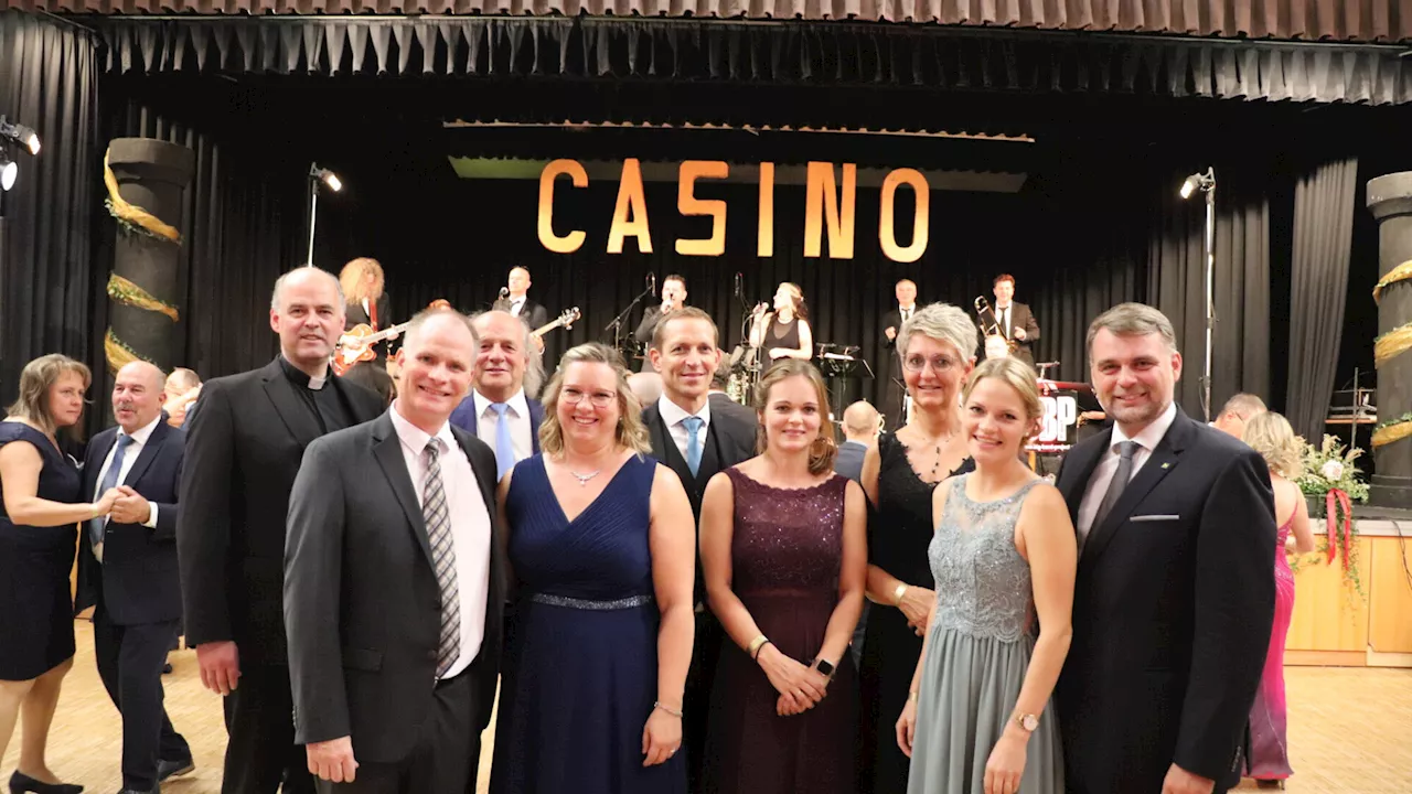 HLW Haag feierte rauschende Ballnacht