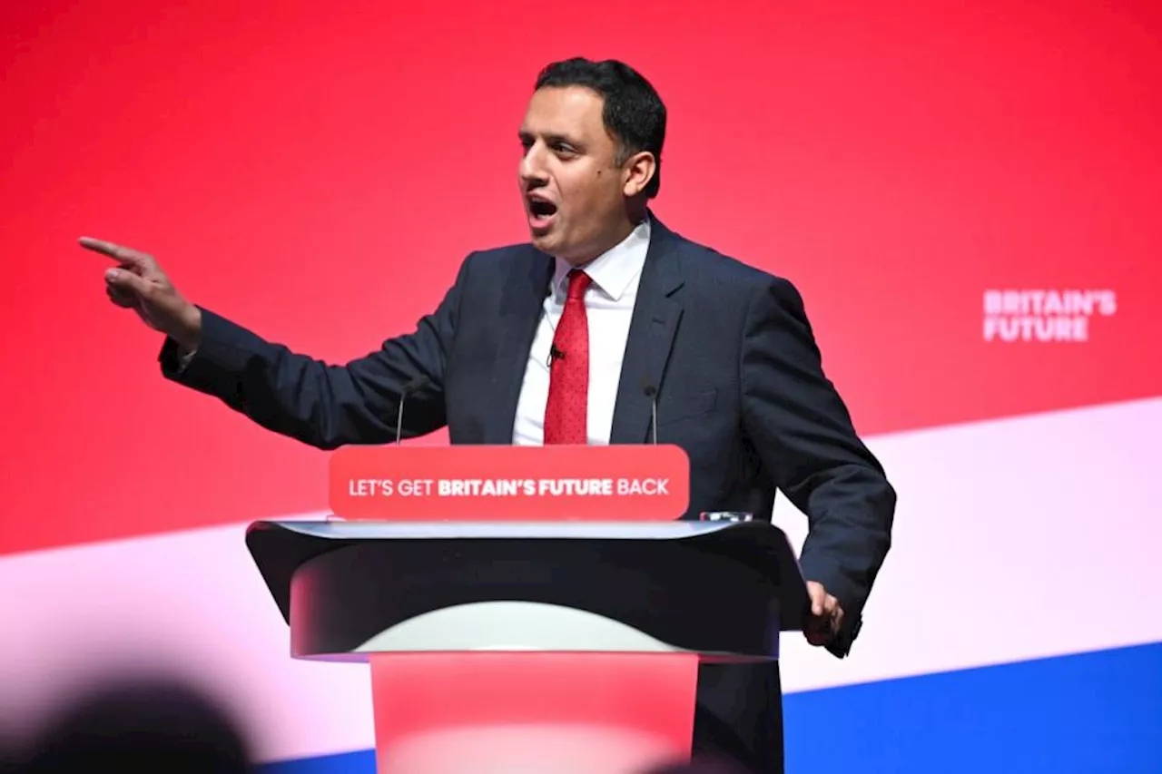 Anas Sarwar attacks Labour figures who quit after Gaza 'gag order'