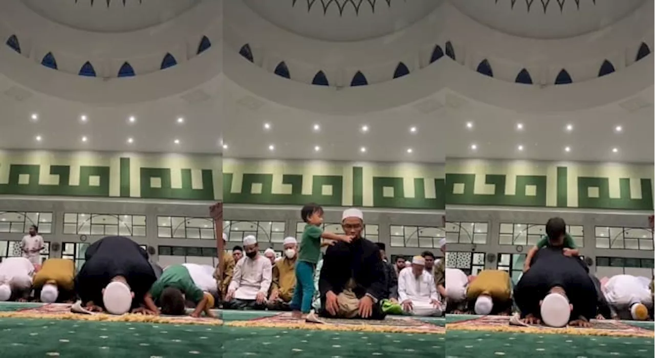 [Video] Gelagat Si Kecil Teman Ayah Jadi Imam Di Masjid Raih Pelbagai Reaksi Netizen