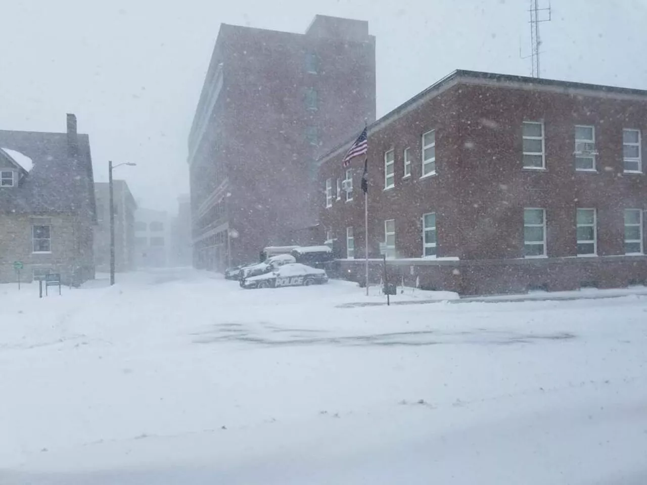 Seeking 'snow angels': Pittsfield pairs volunteers with neighbors who need help removing snow