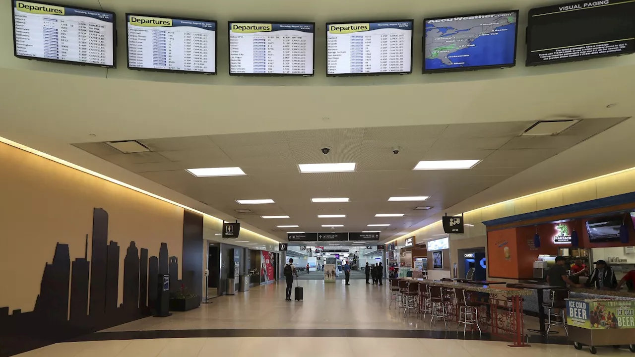 Houston's Hobby airport resumes flights after two planes clip wings on an airport runway