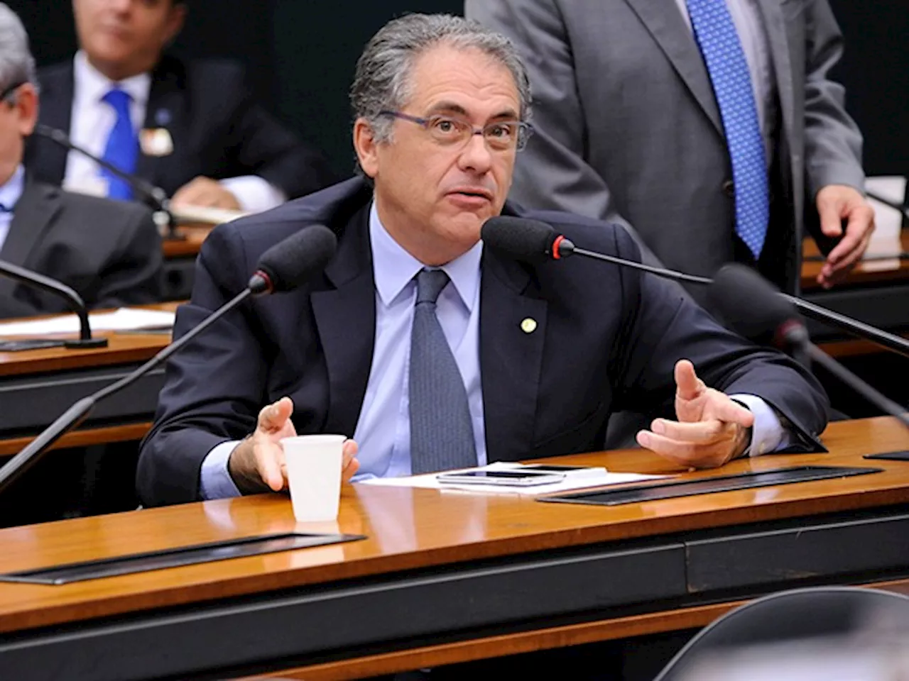 Após operação da Polícia Federal, deputado propõe projeto de lei para alterar regimento da Abin