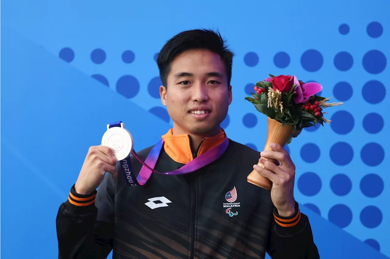 Eddy suntik semangat kem olahraga negara dengan pingat perak