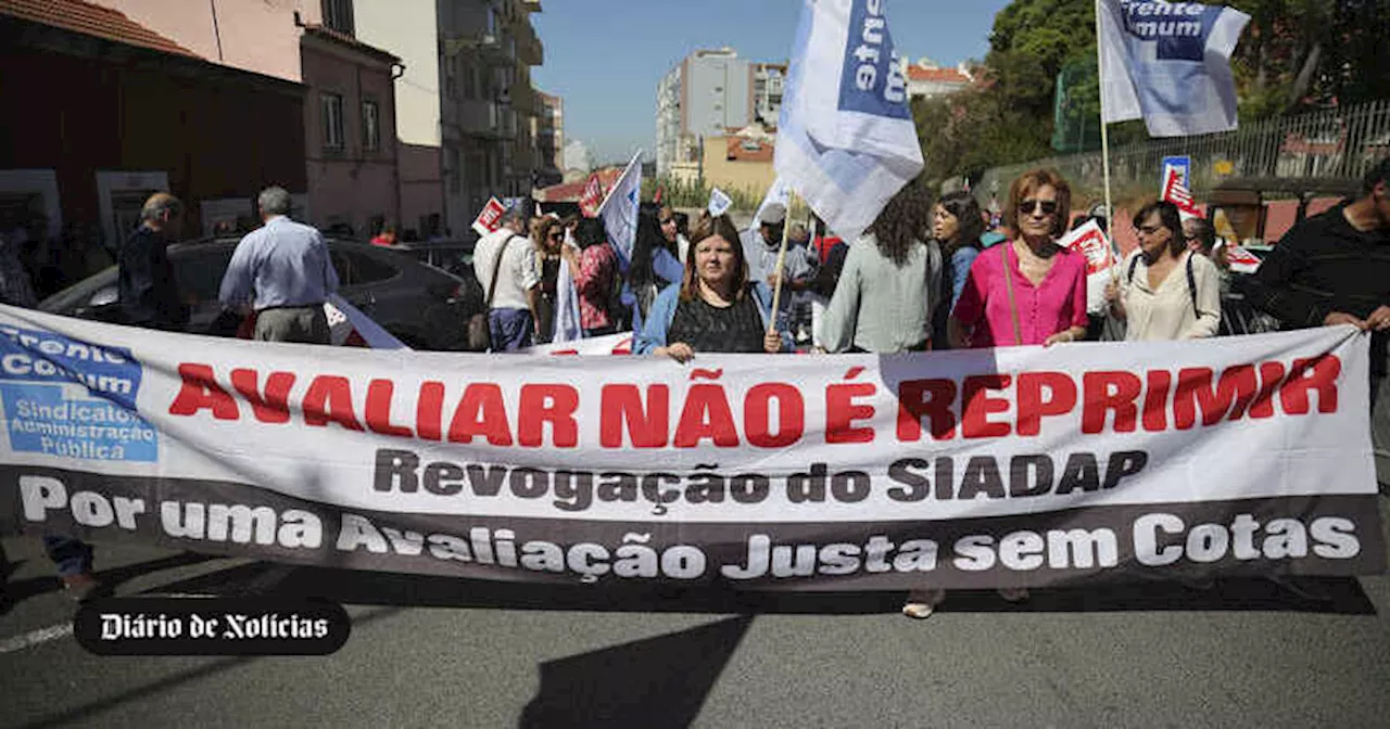 Greve dos trabalhadores do Estado sem consenso entre os sindicatos