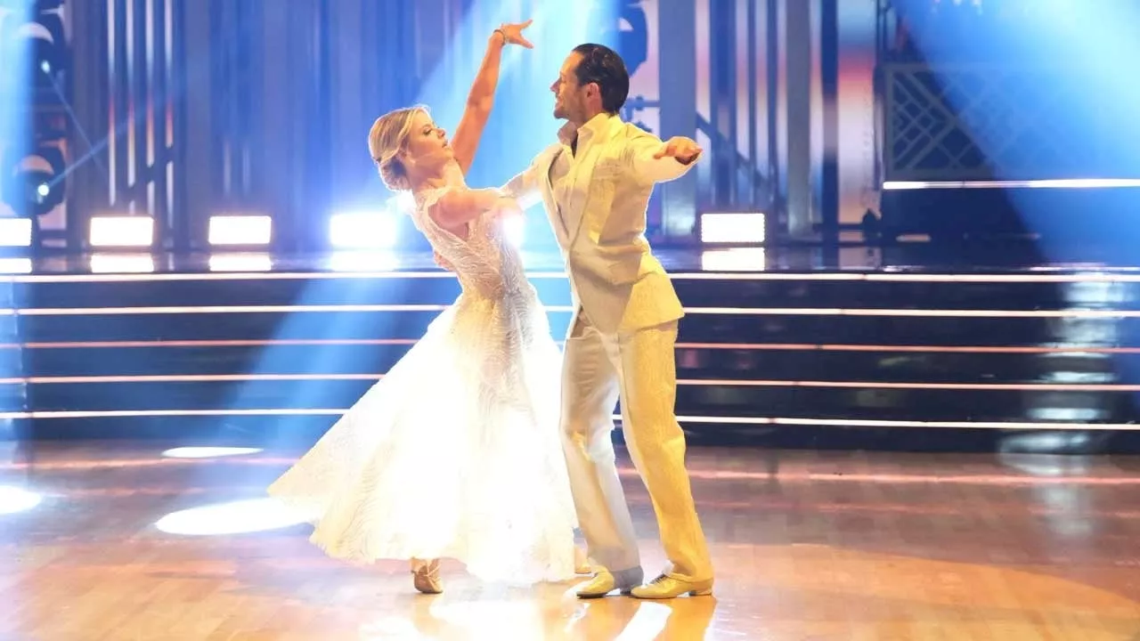 Ariana Madix Cries After Her Emotional 'Dancing With the Stars' Most Memorable Year Performance