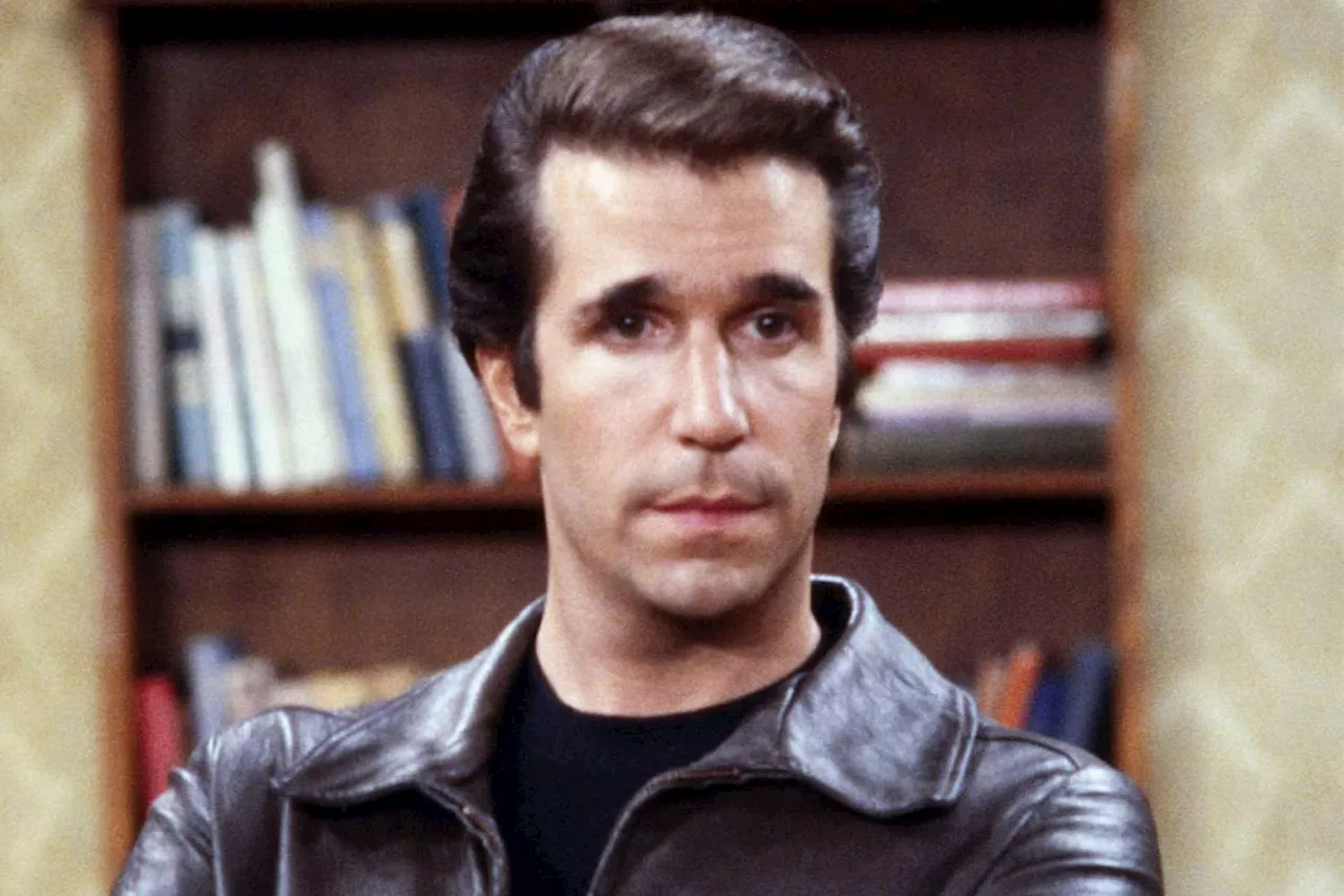 Henry Winkler recalls struggling with Happy Days lines because of his dyslexia: 'I was so f---ing angry'