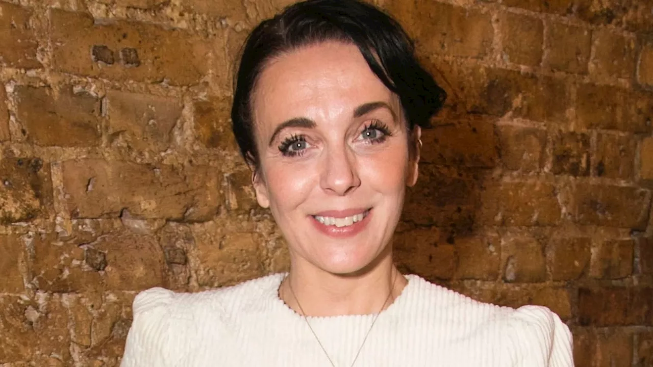 Strictly's Amanda Abbington's £17k engagement ring following whirlwind proposal after 30-minute date