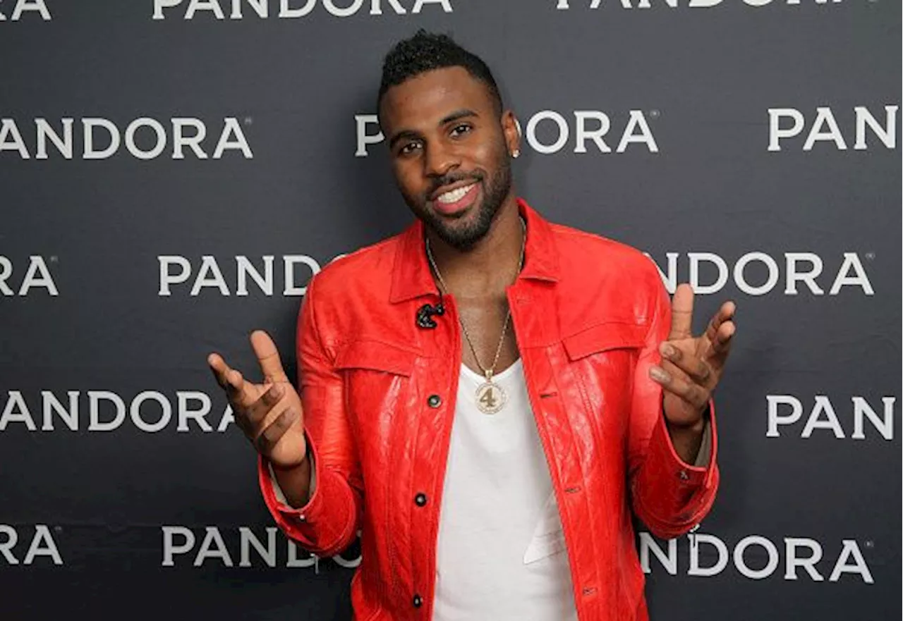 Jason Derulo To Buy Private Plane After Reportedly Being Kicked Off Flight This Weekend