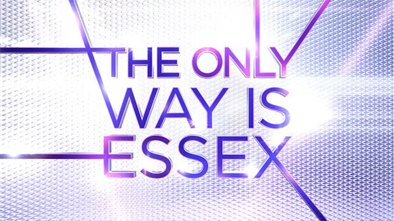 TOWIE Star Dramatically Quits Show On Twitter