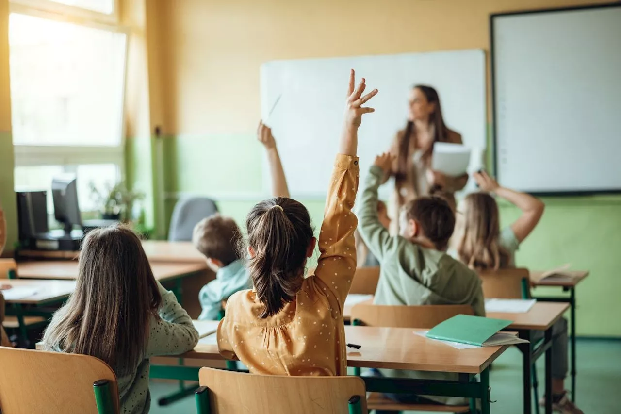 Polizei holt Kinder an Wiener Schule aus Unterricht