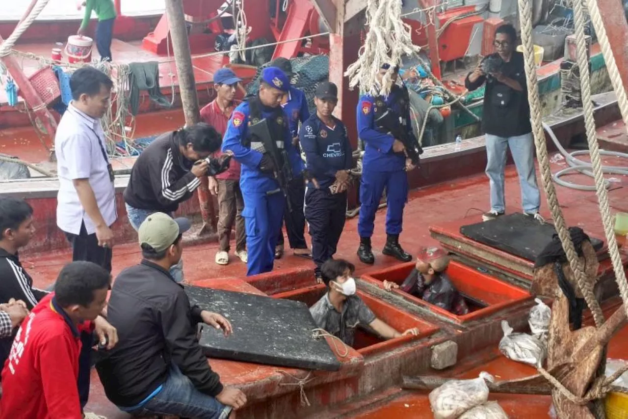 Baharkam Polri Tangkap 2 Kapal Vietnam yang Lakukan Illegal Fishing di Natuna Utara