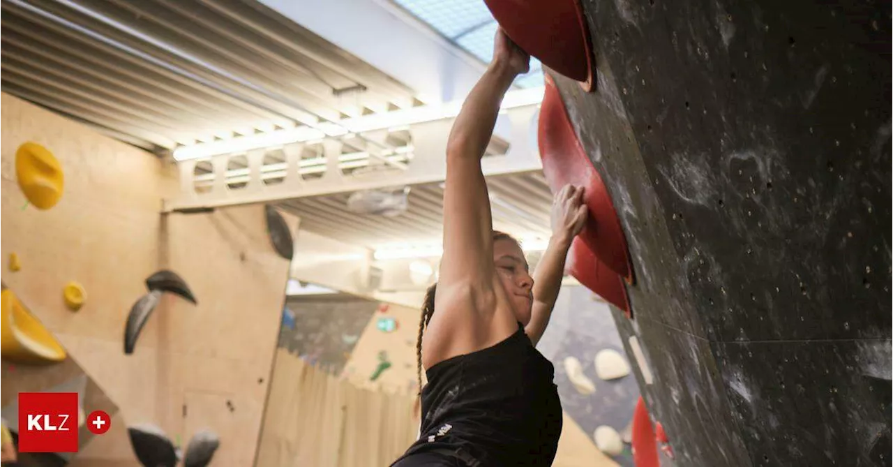 Boulderer hantelteten sich mit Händen und Füßen zum Sieg