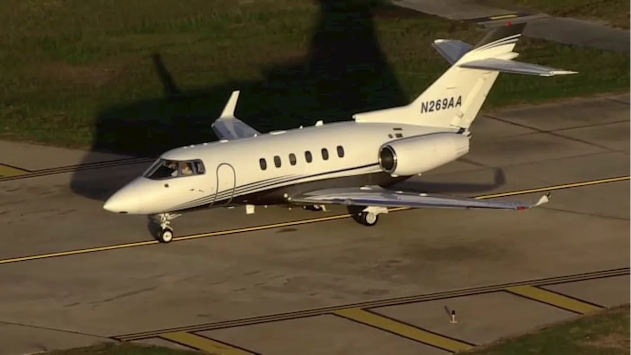 Houston’s Hobby airport resumes flights after two planes clip wings on an airport runway