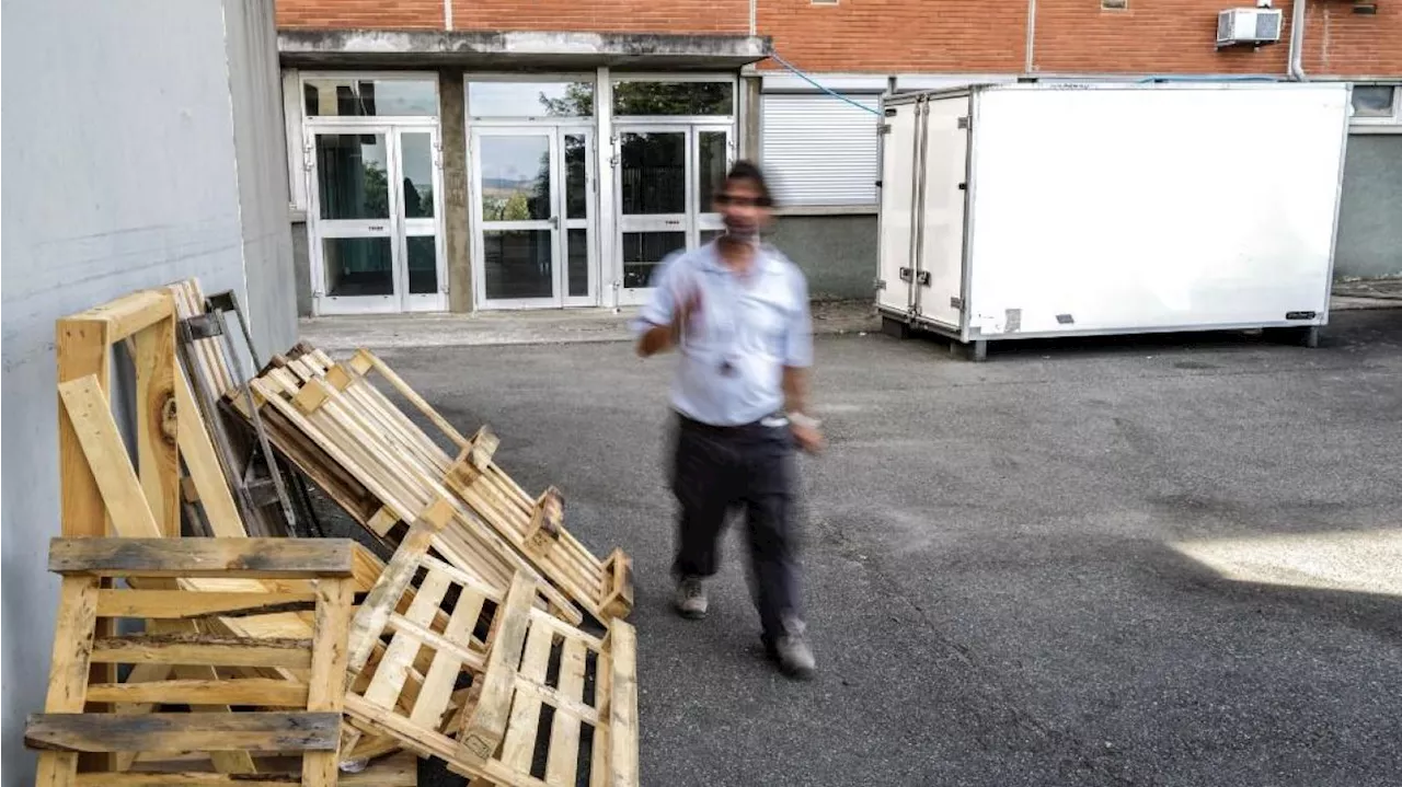 Toulouse: la morgue du CHU étant saturée, les morts sont dans des frigos sur le parking