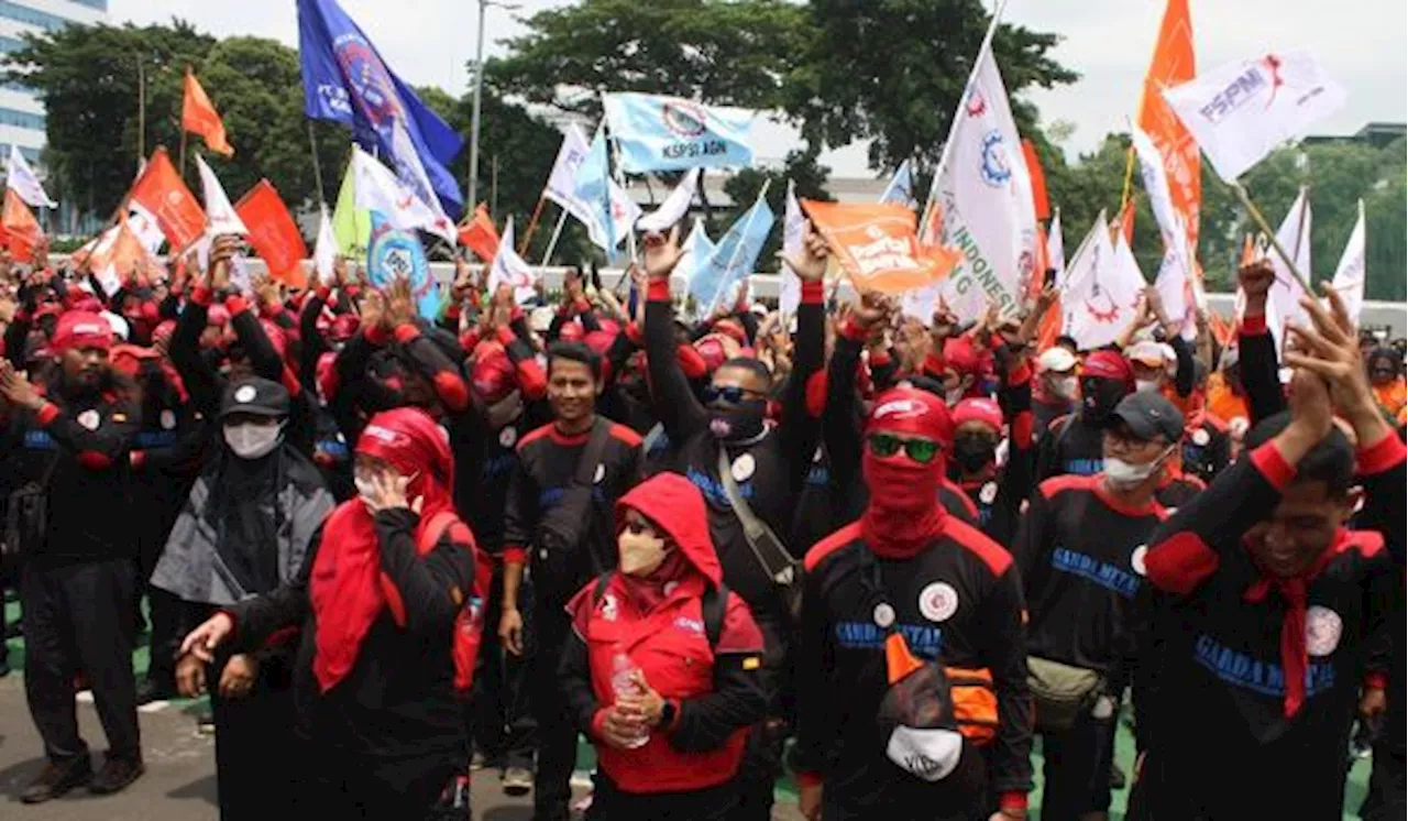 Buruh Tuntut UMP DKI Tahun Depan Naik Jadi Rp6 juta