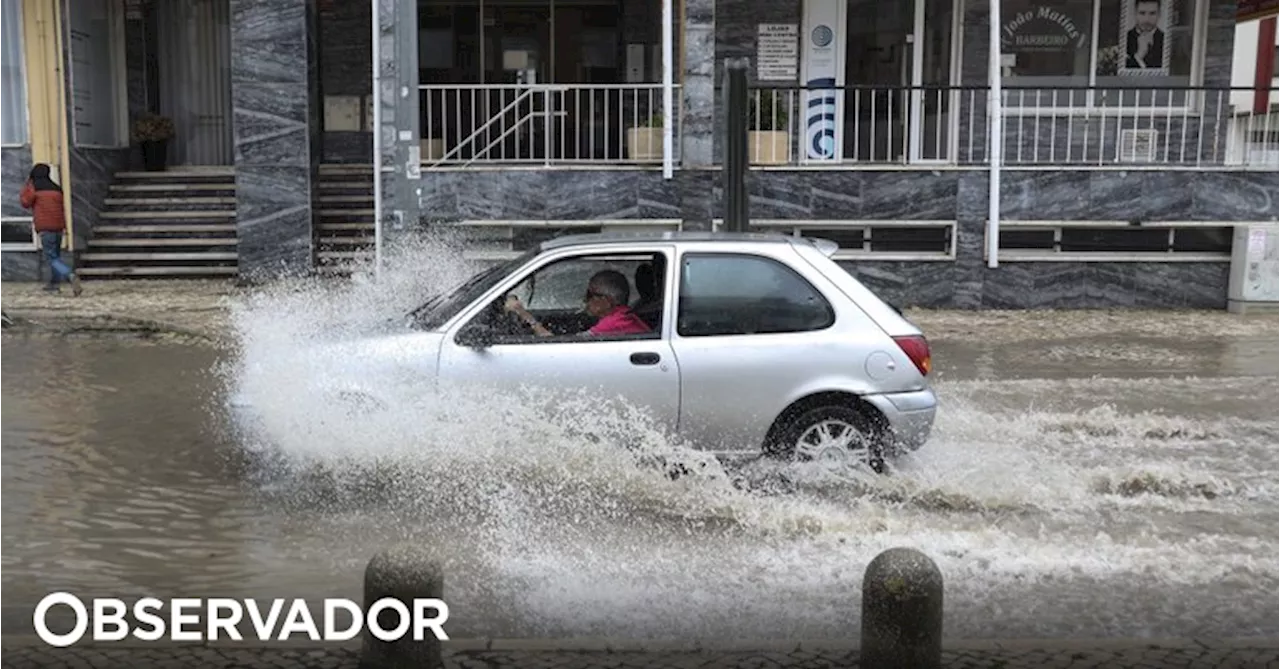 Quatro distritos do continente sob aviso amarelo devido à chuva