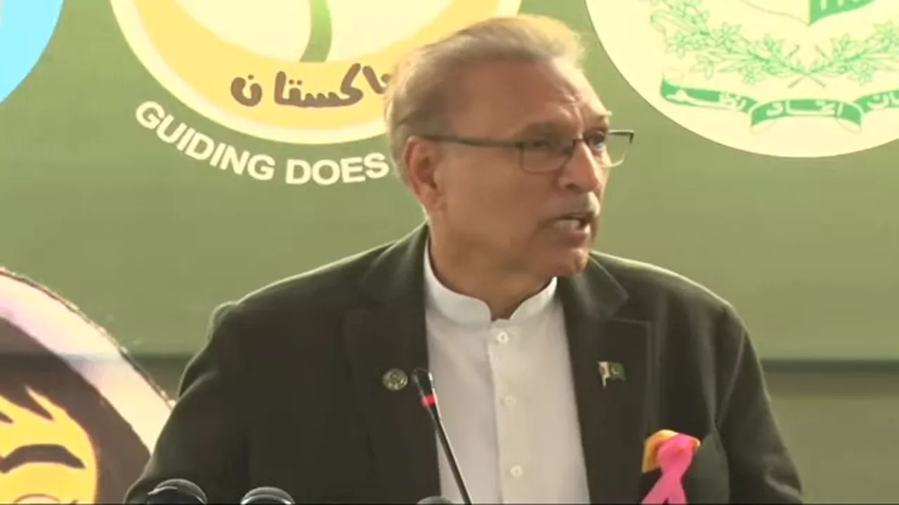 Awareness About Breast Cancer: President Lauds Girl Guides' Role For Awareness