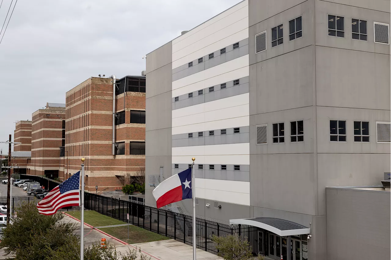 Bexar County hires UT Health to look for improvements to jail intake, bond systems