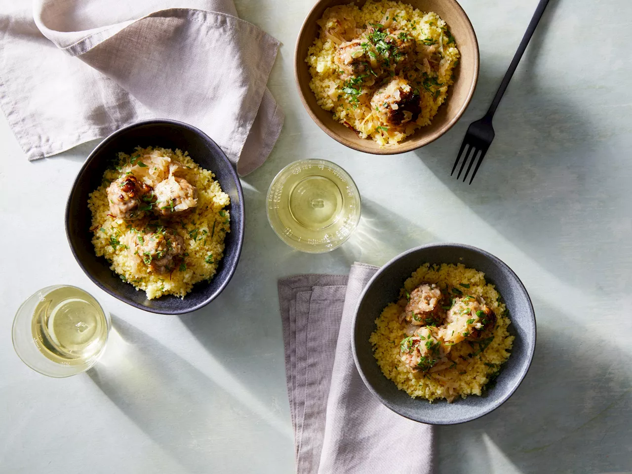 Meatball Couscous with Raisins and Zibibbo