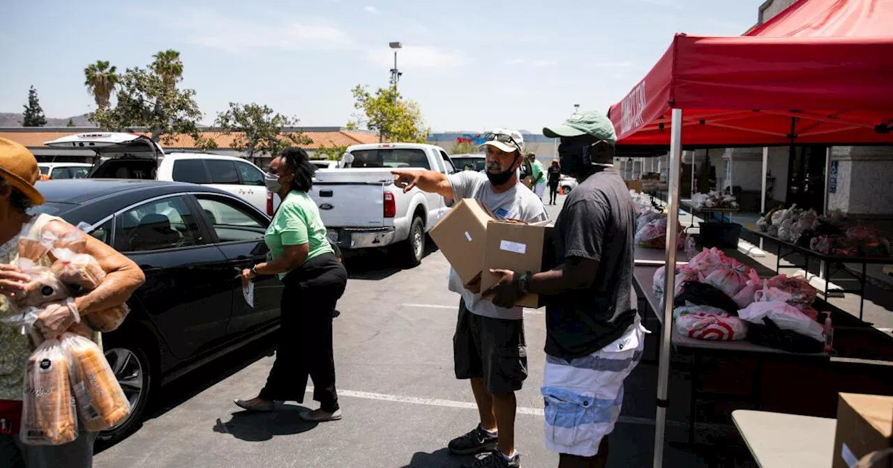 ¿Cuántos habitantes de San Diego no pueden pagar la comida, la renta o el seguro médico?