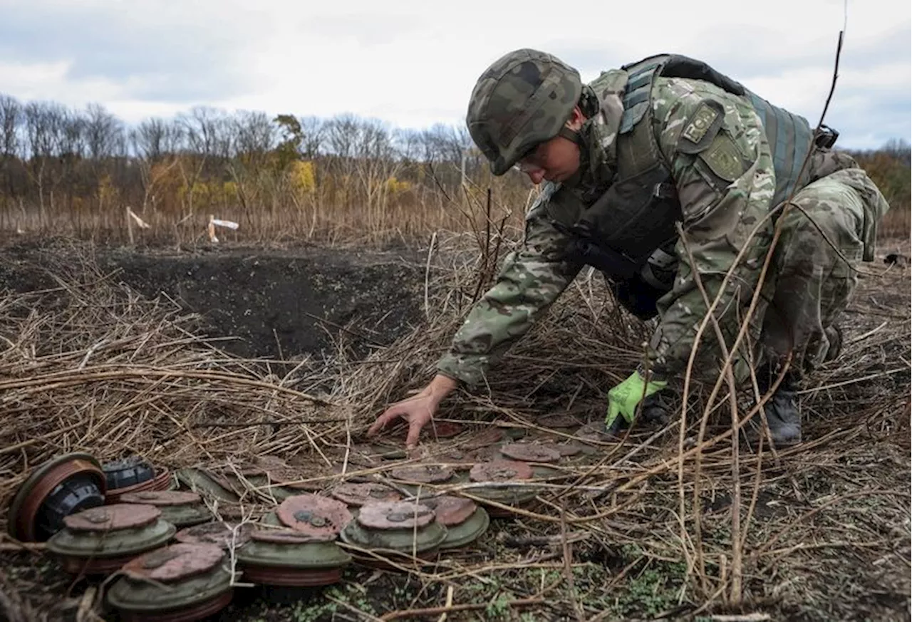 Despite losing limbs, Ukrainian sappers return to work clearing land mines