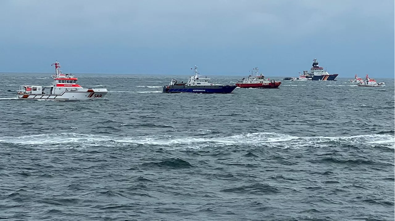 Schiffskollision bei Helgoland: Havariekommando geht vom Tod der vermissten Seeleute aus