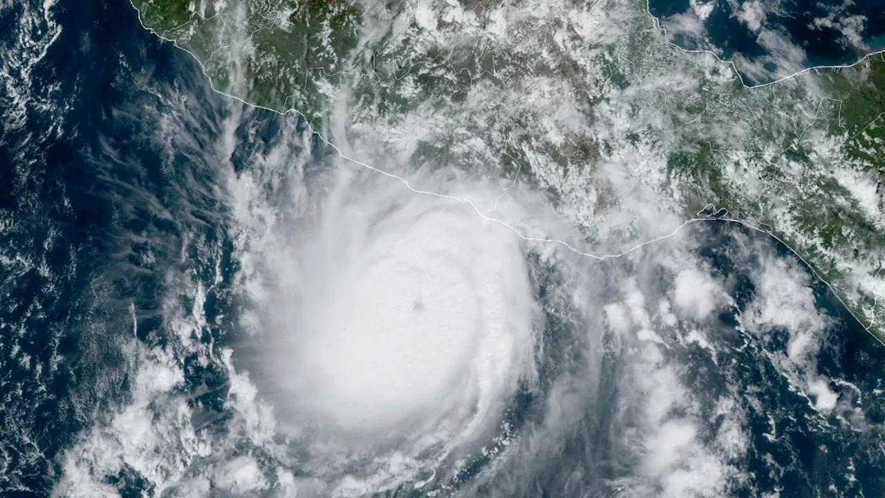 Huge 165mph Category 5 Hurricane Otis SUDDENLY appears & smashes into Mexico in ‘nightmare scenario’ with n...