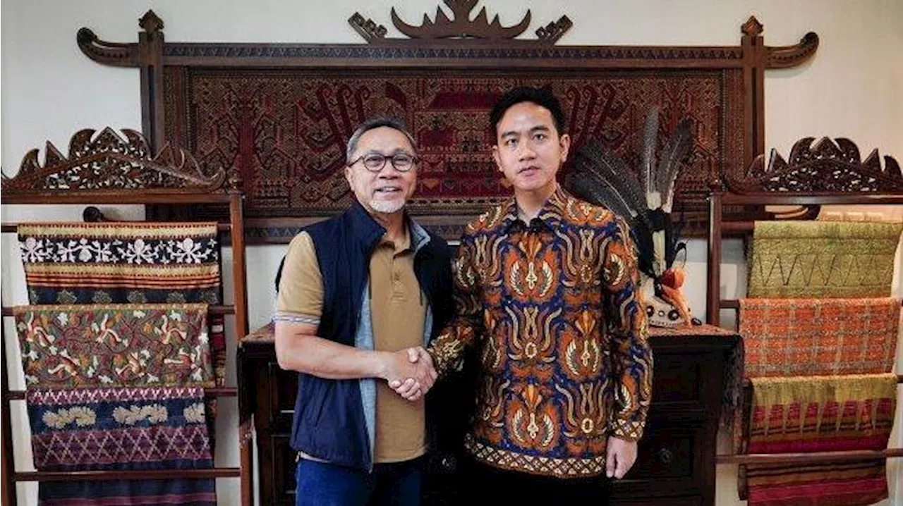 Daftar Cawapres ke KPU Hari Ini, Gibran Bertolak ke Jakarta Menumpang Pesawat Charter Zulkifli Hasan