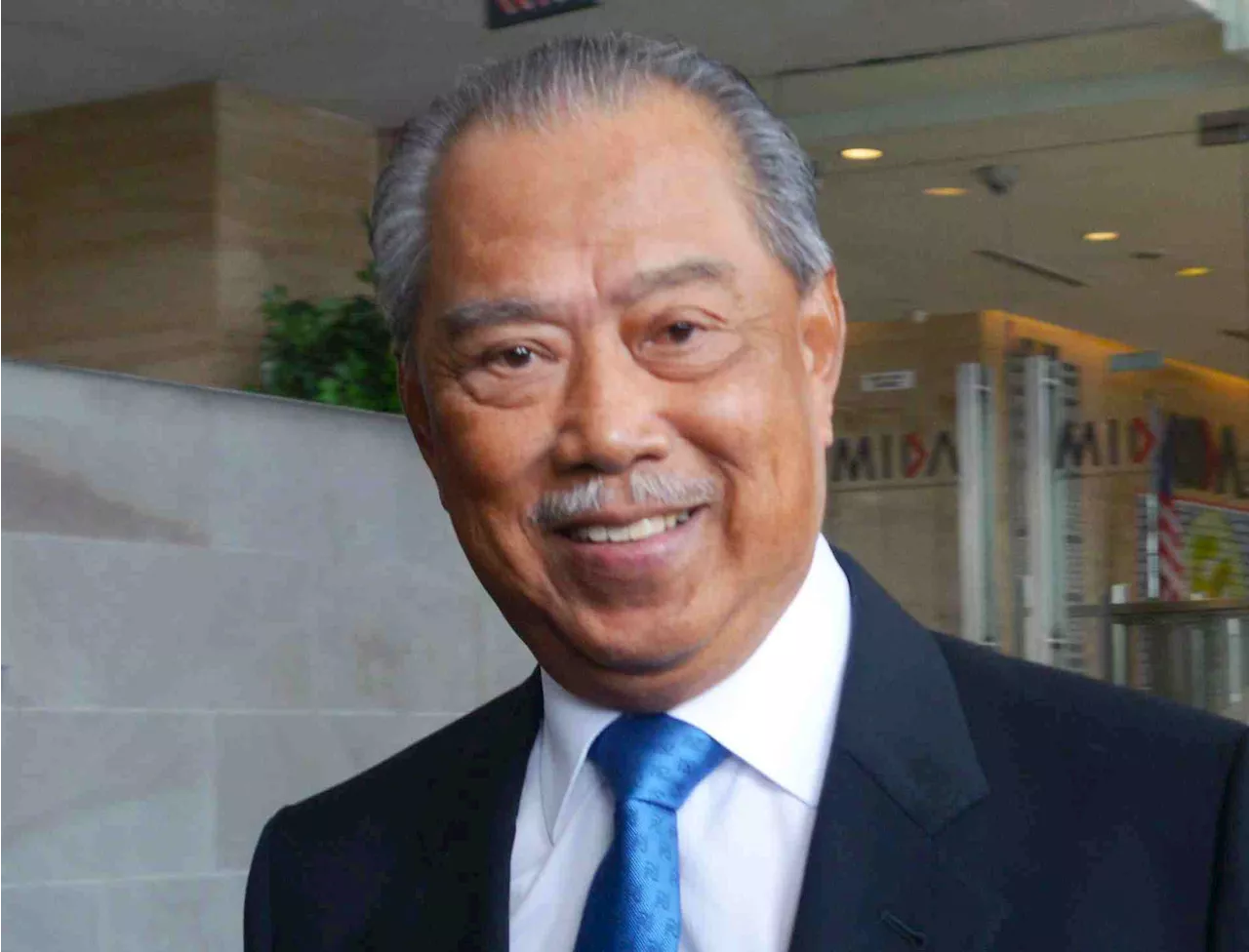 Pendakwa bantah permohonan Muhyiddin dapatkan semula pasport untuk bercuti ke luar negara