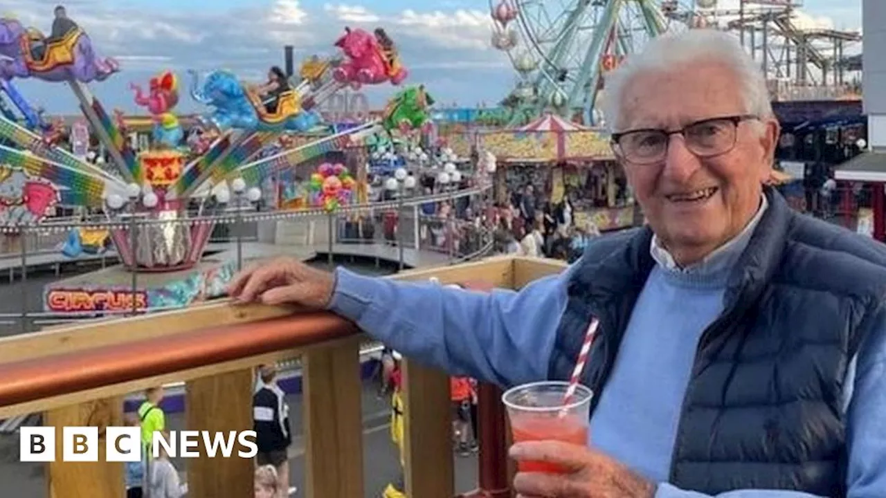 Skegness pleasure beach founder Jimmy Botton dies aged 86