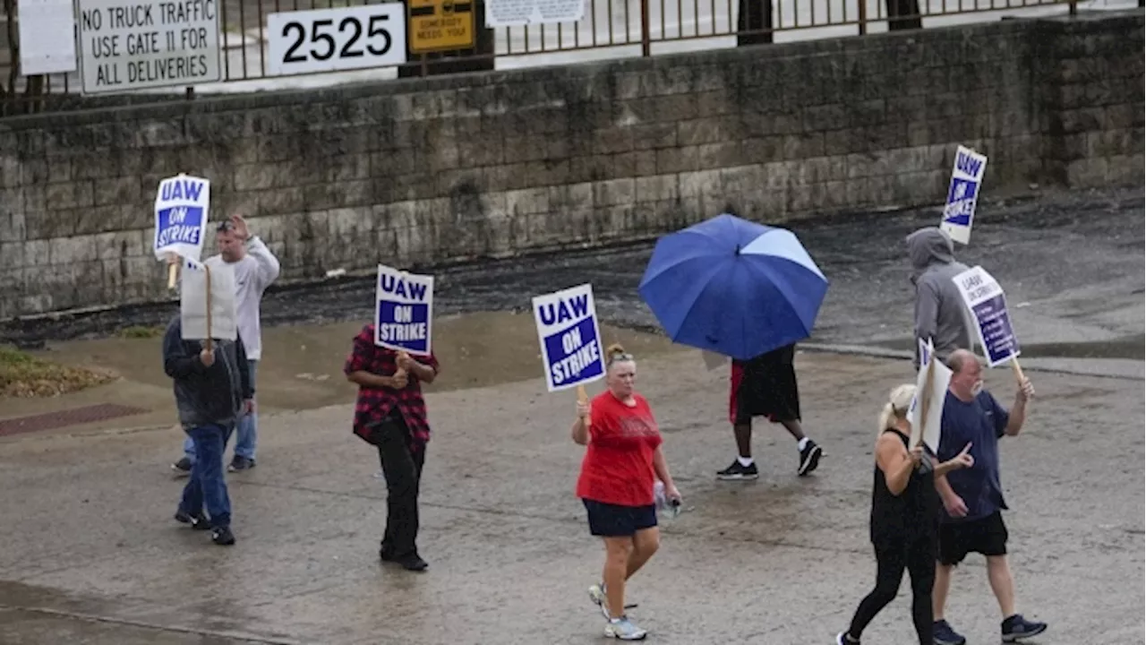 General Motors and Stellantis in talks with United Auto Workers to reach deals that mirror Ford's