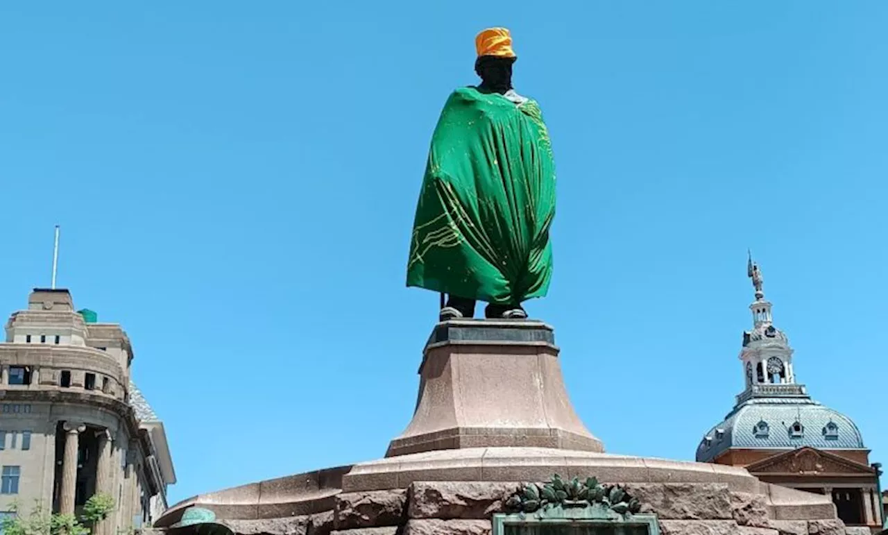 Pretoria turns Paul Kruger statue into the Boks’ biggest supporter