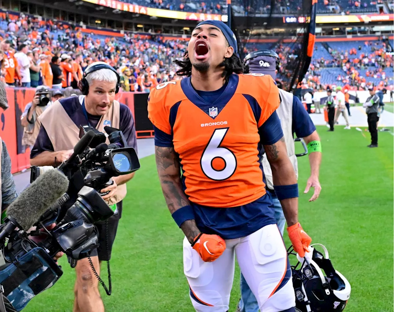 How artist Teezo Touchdown honored Broncos’ P.J. Locke at Travis Scott concert at Ball Arena