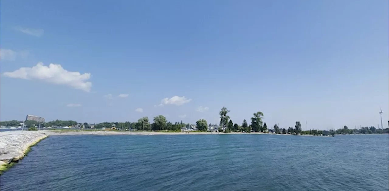 Group of community members trying to buy Frenchman’s Bay in Pickering