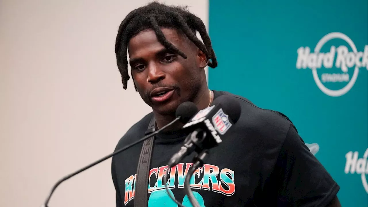 Dolphins WR Tyreek Hill says he's 'good,' will play vs. Patriots