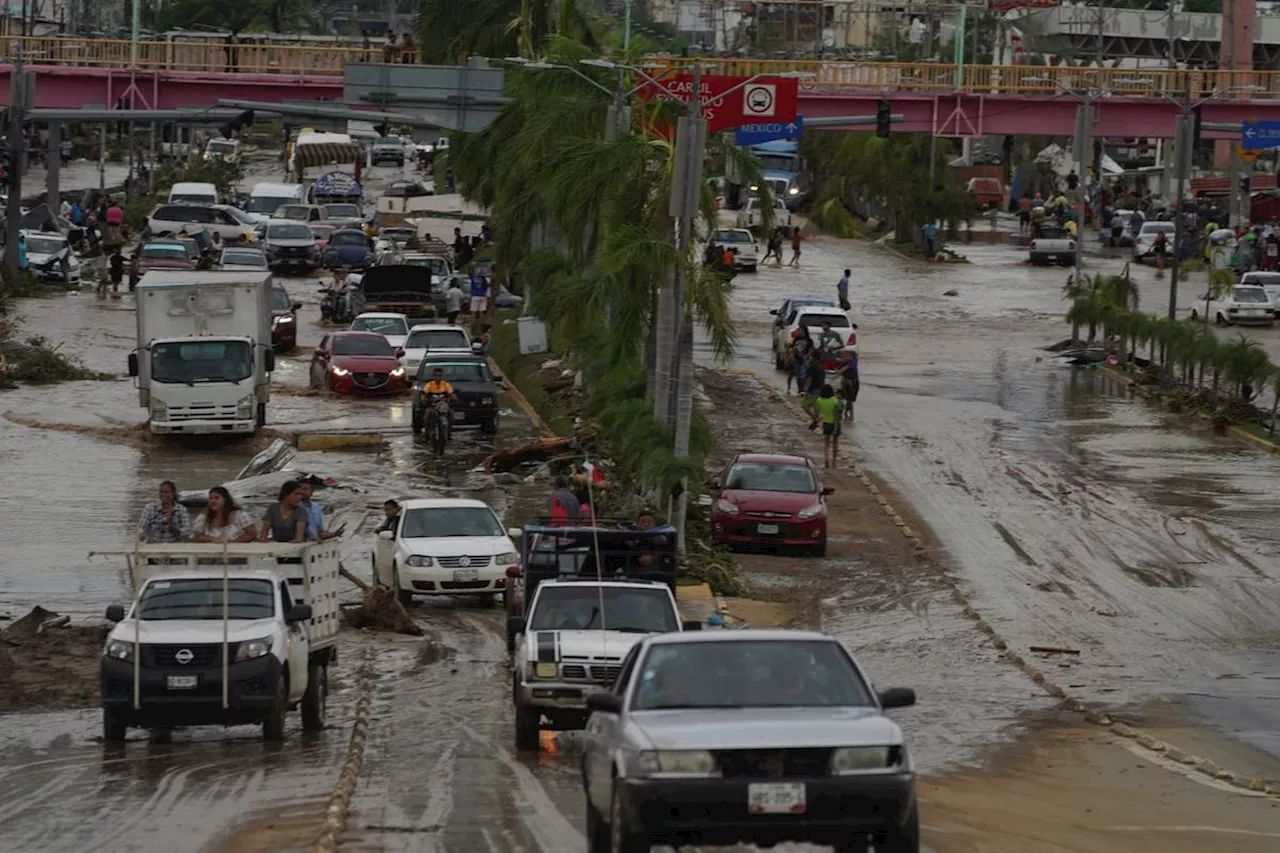 Acapulco residents left in flooded, windblown chaos with hurricane’s toll still unknown