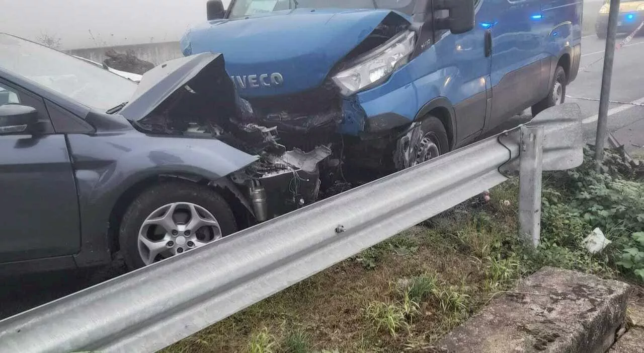 Incidente a Ferentino: tre veicoli coinvolti e cinque feriti, uno è grave