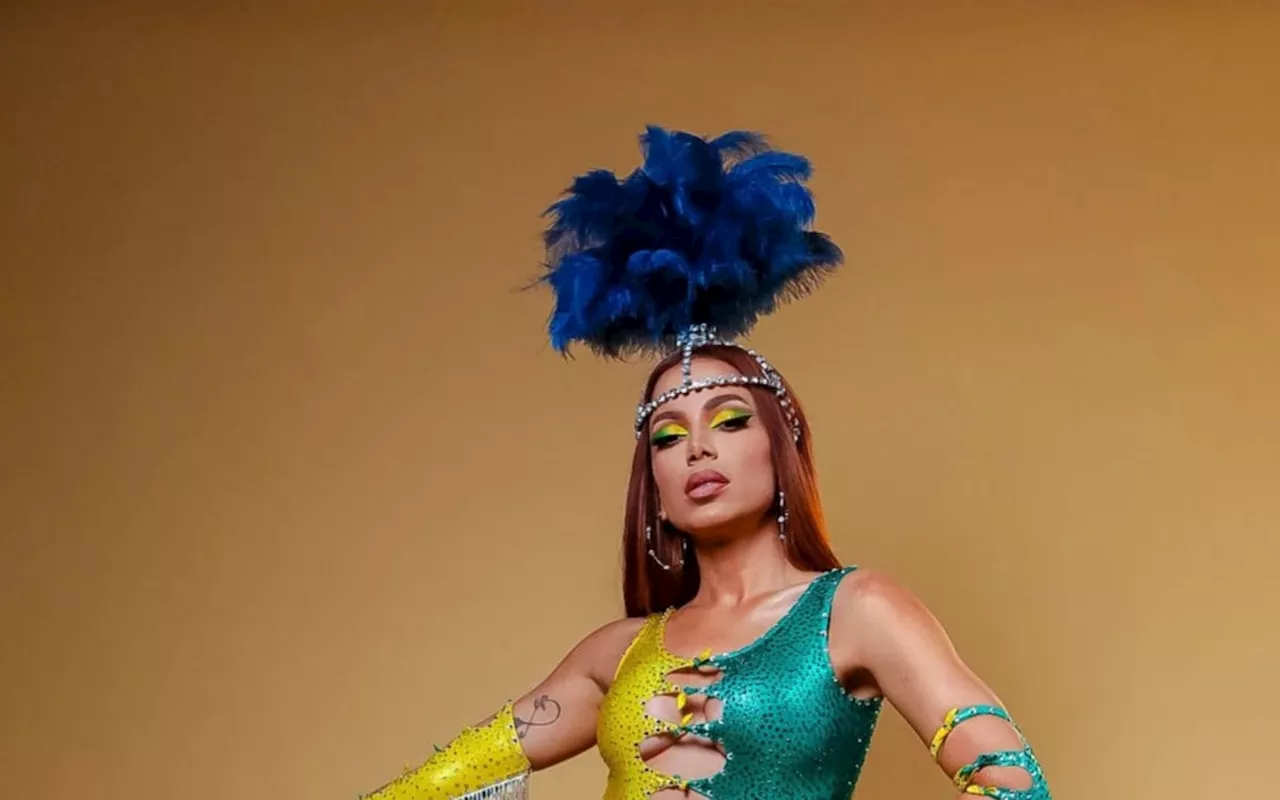 Anitta comemora venda de ingressos de apresentações de preparação para o Carnaval 2024