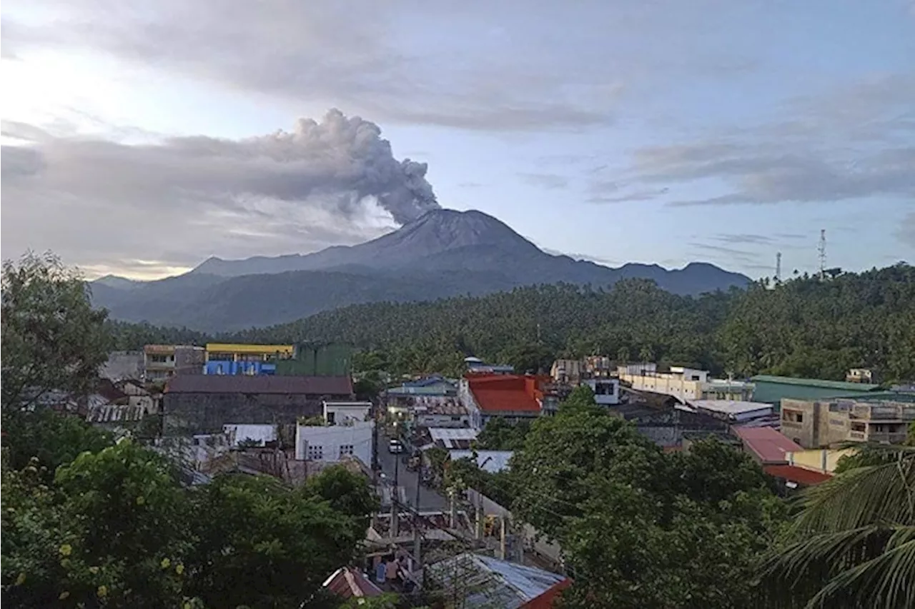 Phivolcs raises alert level in Mount Bulusan